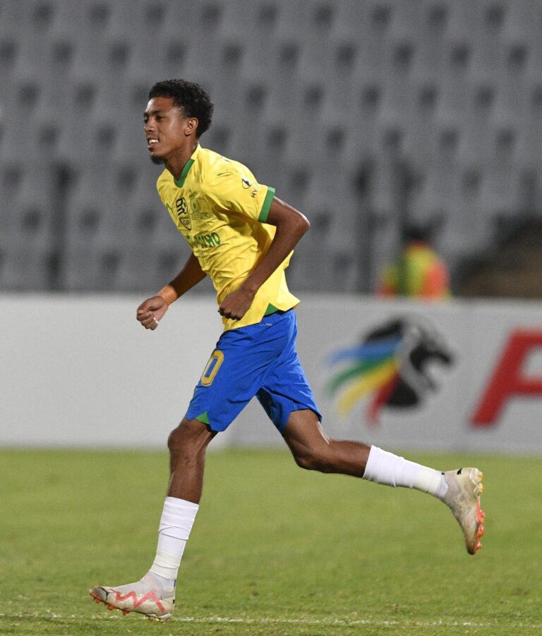 Matthews makes his Debut in the PSL