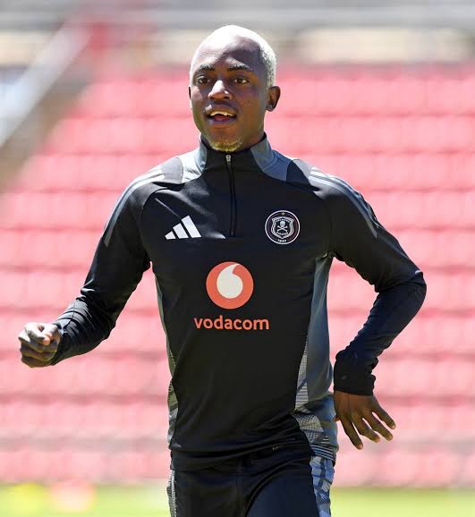 “Orlando Pirates Cut Their Losses: Gilberto Sent Packing Back to Angola”